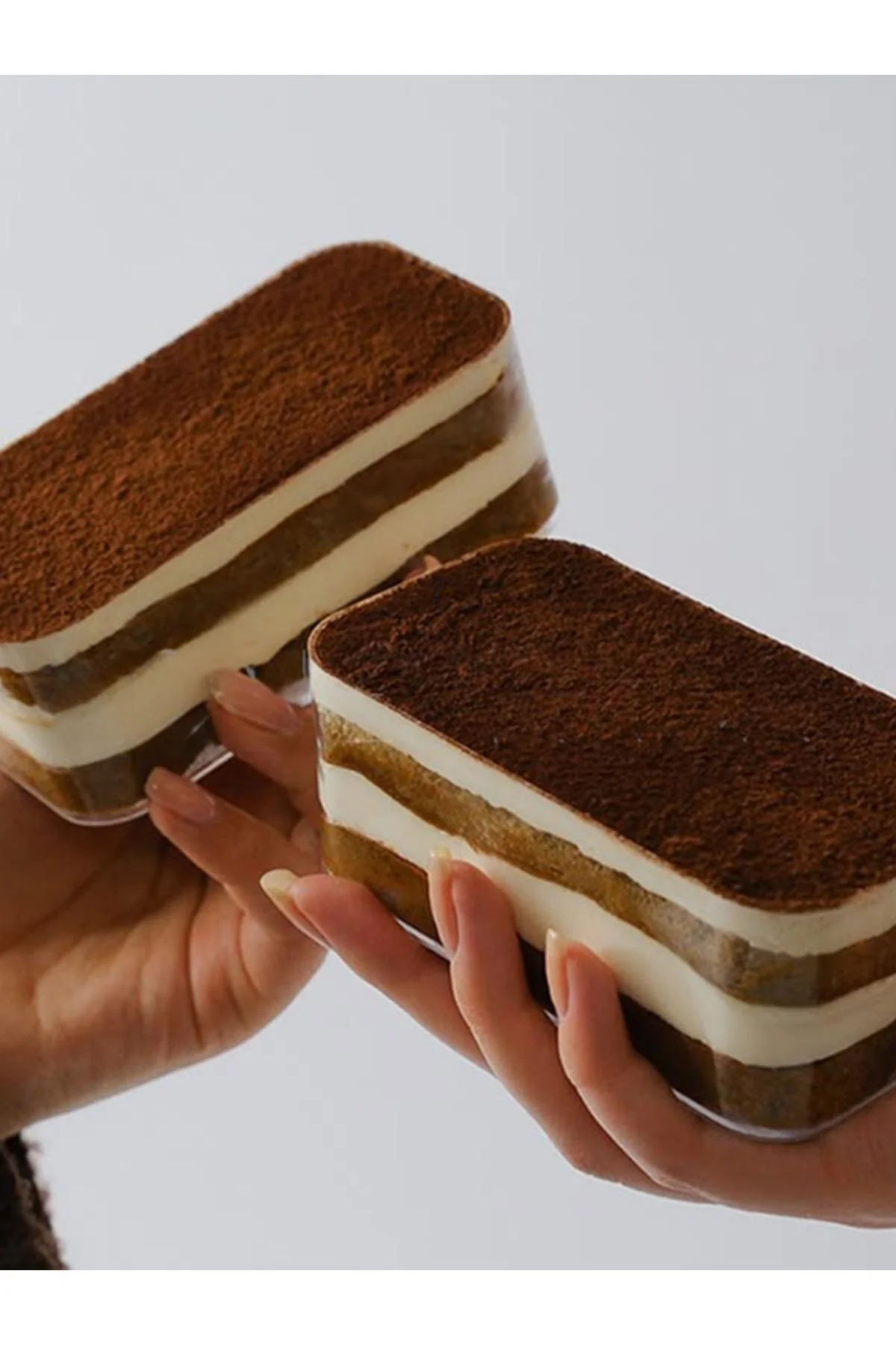 6'lı Tiramisu Cup 300 cc Mika Kase Plastik Şeffaf Kapaklı Sunum Kabı Tatlı & Meze Ve Salata Kap — Kase (3)